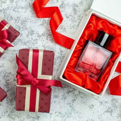 راهنمای انتخاب عطر سازمانی برای عیدی: رایحه&zwnj;ای منحصربه&zwnj;فرد، هماهنگ با برند شما